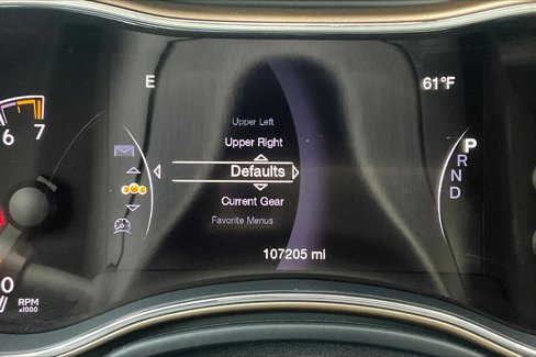 Used 2017 Jeep Grand Cherokee Limited w/ Trailer Tow Group IV image 12