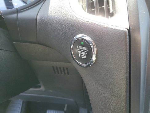 Certified 2022 Ford Edge Titanium image 26