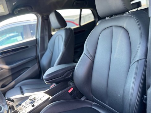 Used 2020 BMW X2 sDrive28i image 11