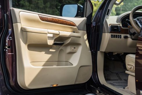 Used 2014 Nissan Armada SL image 40