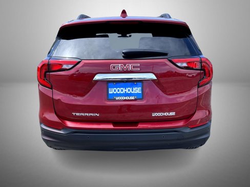 Used 2020 GMC Terrain SLE w/ Driver Convenience Package image 6