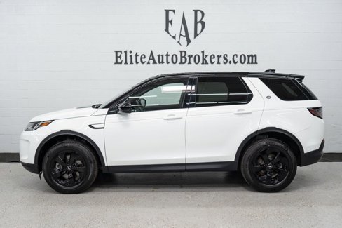 Used 2022 Land Rover Discovery Sport SE image 2