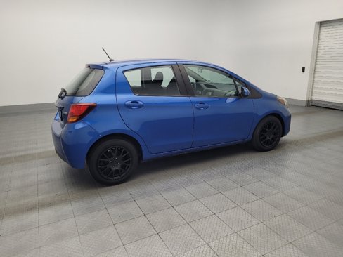 Used 2015 Toyota Yaris L image 10