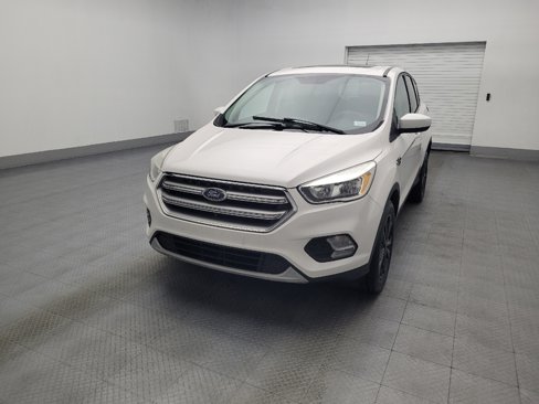 Used 2017 Ford Escape SE w/ SE Cold Weather Package image 15