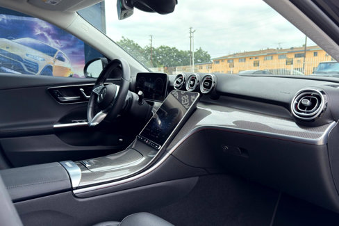 Used 2022 Mercedes-Benz C 300 Sedan image 15