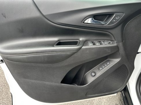 Used 2020 Chevrolet Equinox Premier w/ Premier Redline Edition image 10