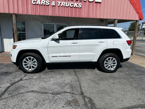 Used 2022 Jeep Grand Cherokee Laredo E w/ Security & Convenience Group image 11