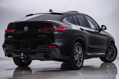 Used 2019 BMW X4 xDrive30i w/ M Sport Package 2 image 9