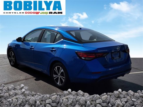 Used 2021 Nissan Sentra SV image 4