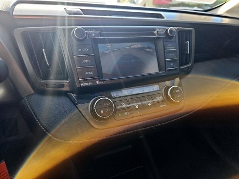 Used 2015 Toyota RAV4 XLE image 17