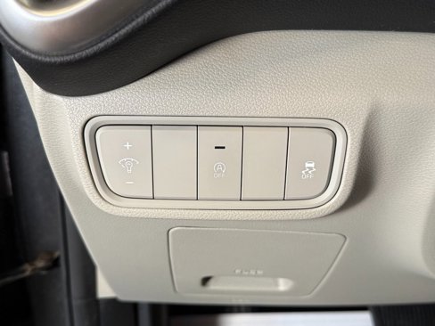 Used 2020 Kia Soul LX image 16
