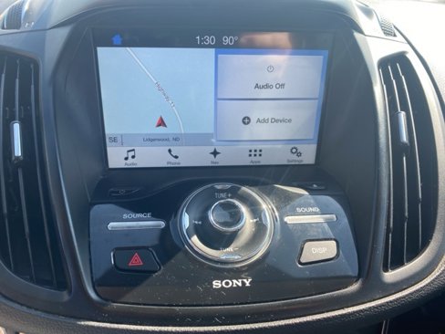 Used 2017 Ford Escape Titanium image 11