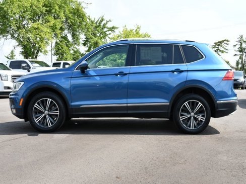 Used 2018 Volkswagen Tiguan SEL image 4