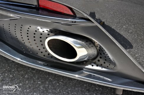 Used 2018 Aston Martin DB11 V12 image 13
