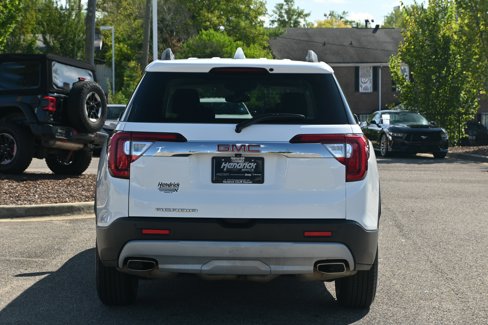 Used 2023 GMC Acadia SLT image 15