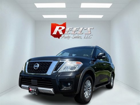 Used 2017 Nissan Armada SV image 1