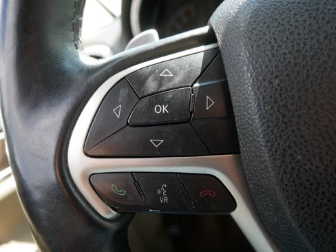 Used 2014 Jeep Grand Cherokee Limited image 27