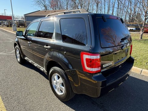 Used 2011 Ford Escape XLT image 5