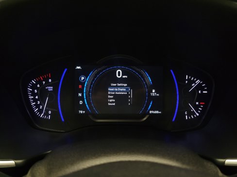 Used 2020 Hyundai Santa Fe Limited w/ Cargo Package image 23
