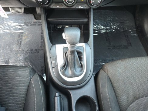 Used 2023 Kia Forte LXS w/ LXS Technology Package image 19