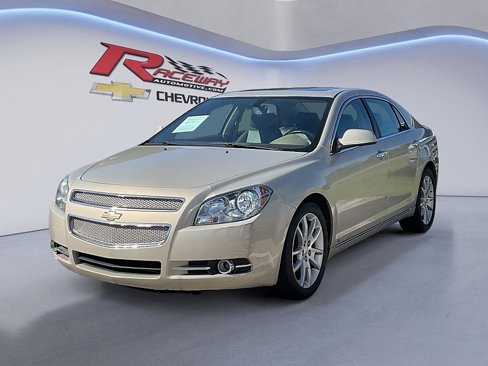 Used 2009 Chevrolet Malibu LTZ w/ HFV6 Engine Package image 1