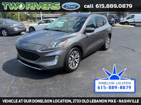 Used 2021 Ford Escape Titanium image 4