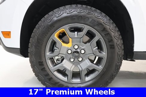 Used 2025 Ford Maverick Tremor image 41