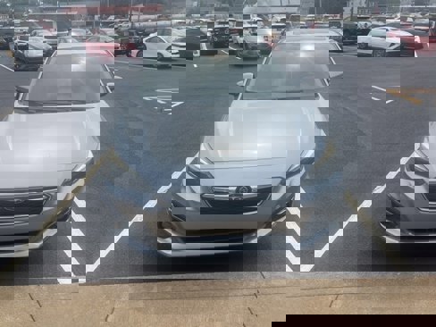 Used 2018 Subaru Impreza 2.0i Limited image 5