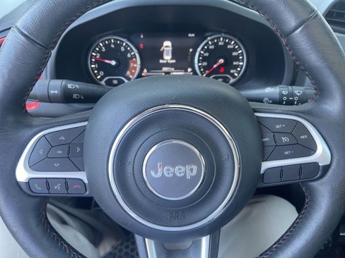 Used 2023 Jeep Renegade Trailhawk w/ Sun/Sound Group image 12