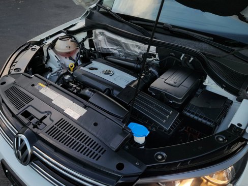 Used 2017 Volkswagen Tiguan Wolfsburg Edition image 17