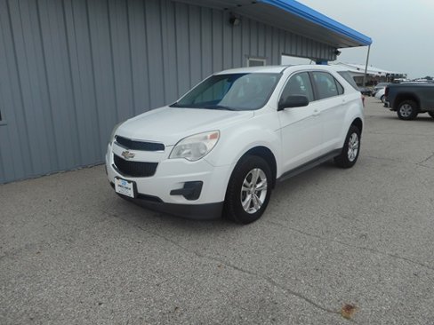 Used 2015 Chevrolet Equinox LS image 2
