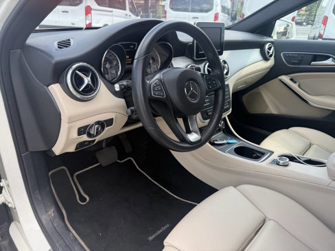 Used 2017 Mercedes-Benz GLA 250 image 7