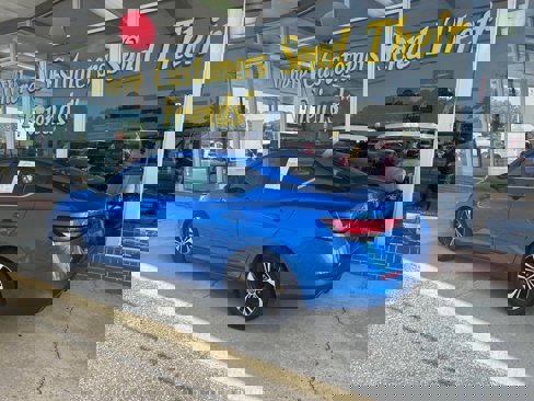 Used 2021 Nissan Sentra SV image 3