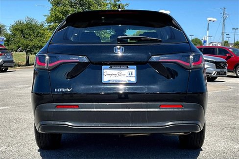 Used 2023 Honda HR-V LX image 4