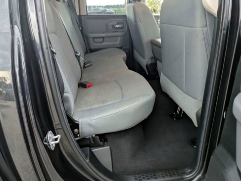Used 2016 RAM 1500 Classic SLT image 31