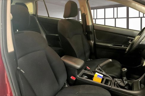 Used 2014 Subaru Impreza 2.0i Premium image 7