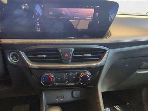 Used 2024 Buick Encore GX Sport Touring image 14