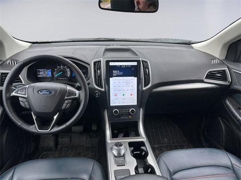 Used 2024 Ford Edge SEL w/ Sport Appearance Package image 10