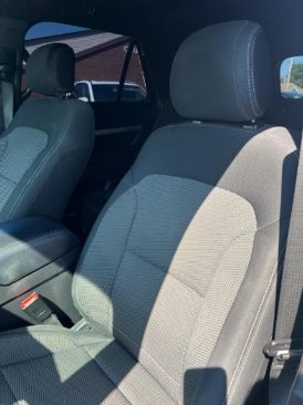 Used 2017 Ford Explorer XLT image 7