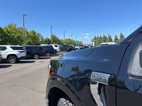 Used 2021 Ford F150 XLT image 2