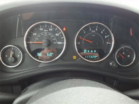 Used 2018 Jeep Wrangler Unlimited Sport S image 9