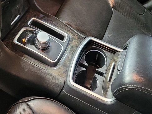 Used 2018 Chrysler 300 Limited image 26