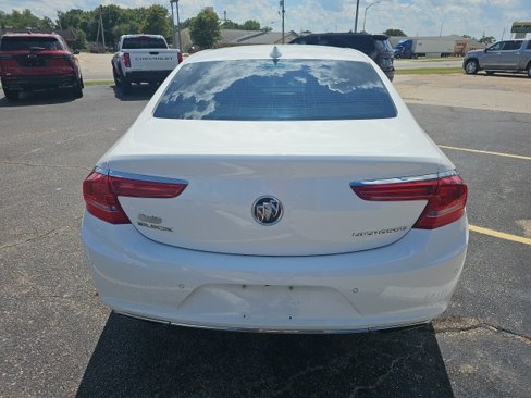 Used 2017 Buick LaCrosse Premium image 6