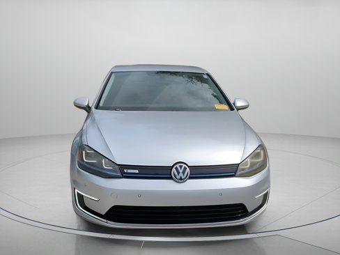 Used 2016 Volkswagen e-Golf SEL Premium image 5