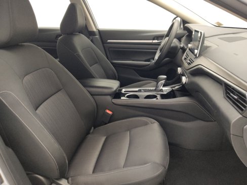 Used 2023 Nissan Altima 2.5 SV image 21