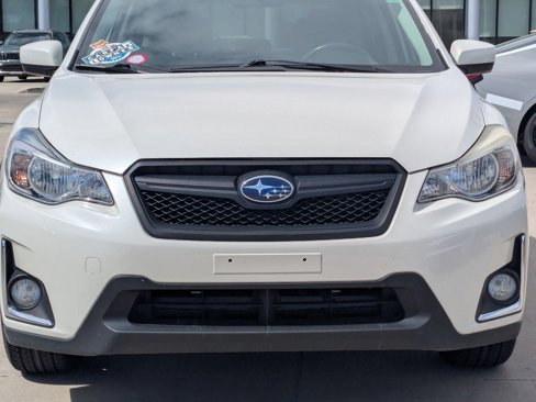 Used 2017 Subaru Crosstrek 2.0i Premium image 9