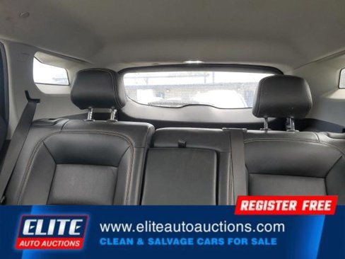 Used 2021 GMC Terrain SLT image 20