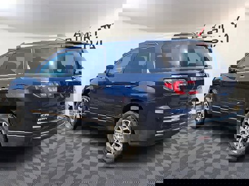 Used 2016 GMC Acadia SLT image 6