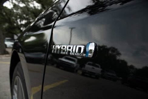 Used 2020 Toyota Avalon XLE image 3