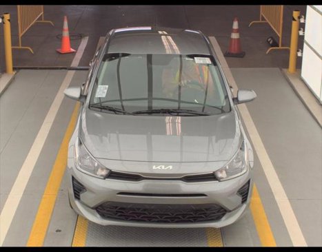 Used 2023 Kia Rio S image 3
